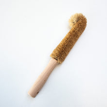 Load image into Gallery viewer, Natural Fibre Dish Brushes and Pot Scrubbers (set of 4)
